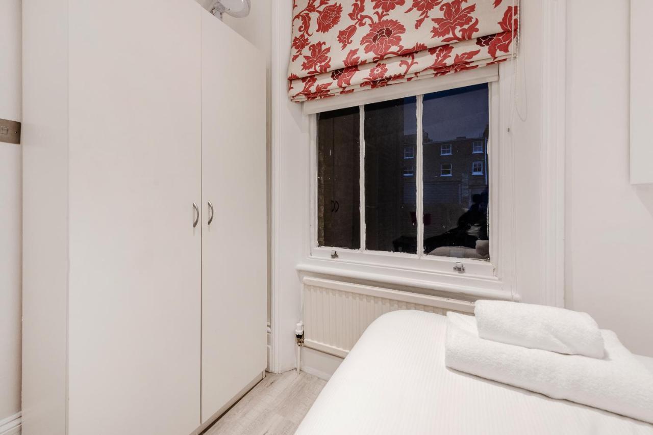 Lovely 2 Bedroom Flat In The Heart Of Chelsea Лондон Екстериор снимка